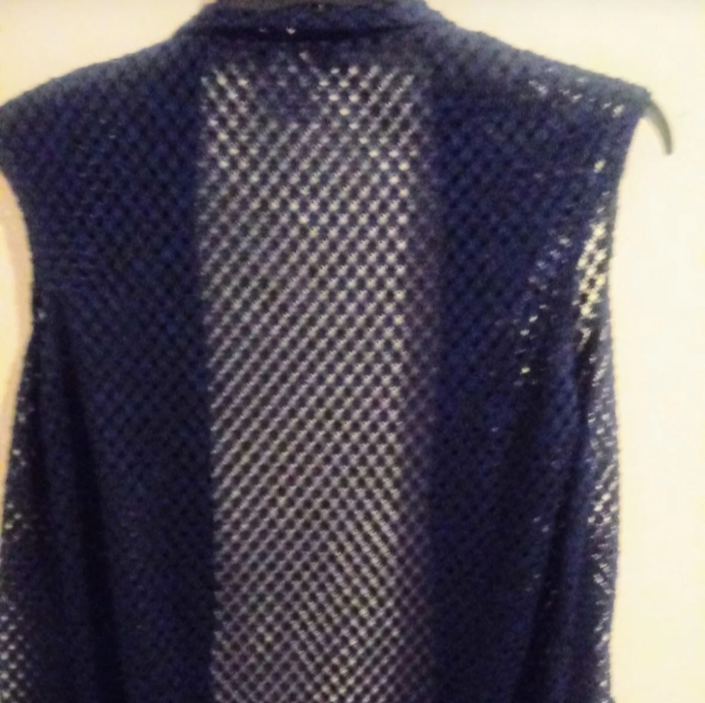 Cardigan - Picture 2 of 4